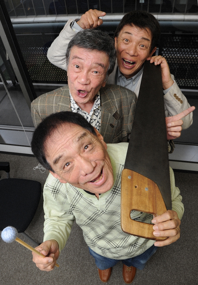 横山ホットブラザーズ・横山アキラさん死去　88歳　「お～ま～え～は～あ～ほ～か～」上方演芸殿堂入り