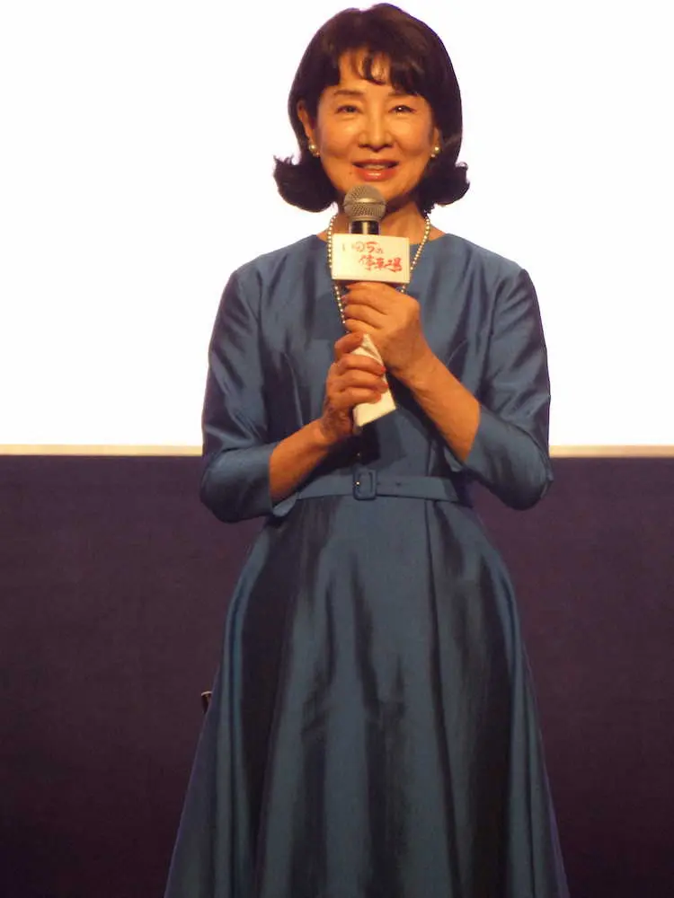 映画「いのちの停車場」公開記念舞台あいさつに登壇した吉永小百合