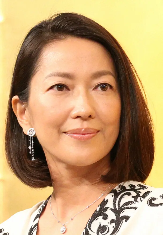 羽田美智子「盗撮されてました」野際陽子さんの教え守るうたたね姿に「美しすぎる」「すごい体勢」の声