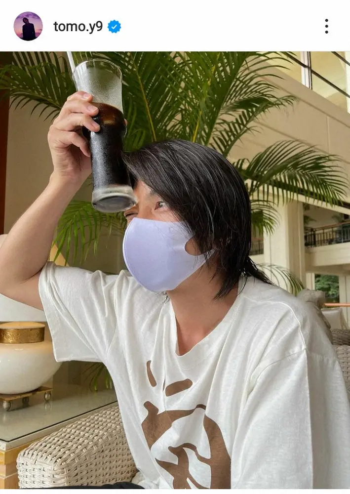 【画像・写真】山下智久　「久しぶりに夏を体感」海での爽やかショットに「イケメンは海が似合う」「カッコ良すぎ」の声