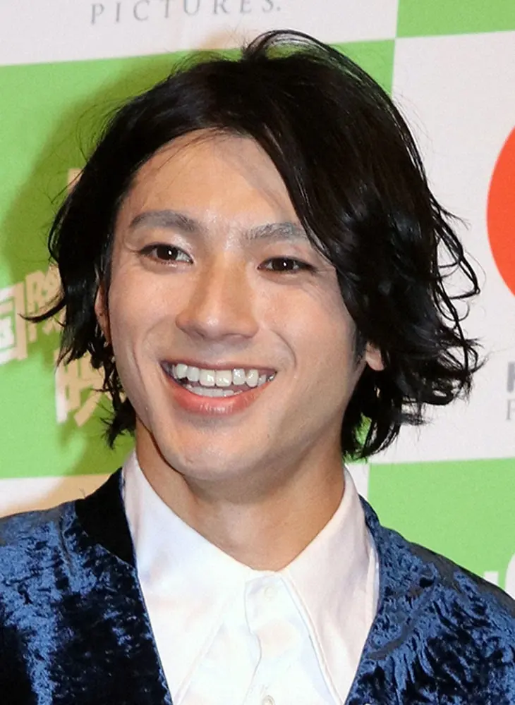 山田裕貴“ハコヅメ”ムロツヨシとの2ショット公開に「笑顔に癒されます」「山田君カッコいい」の声