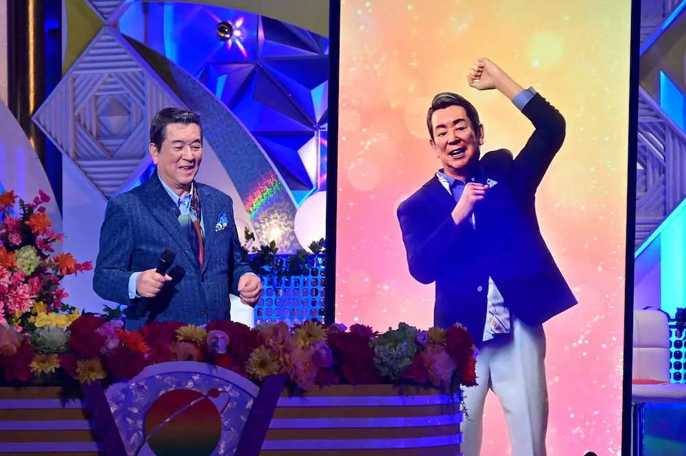 「24時間テレビ」でバーチャル若大将（右）と共演した加山雄三