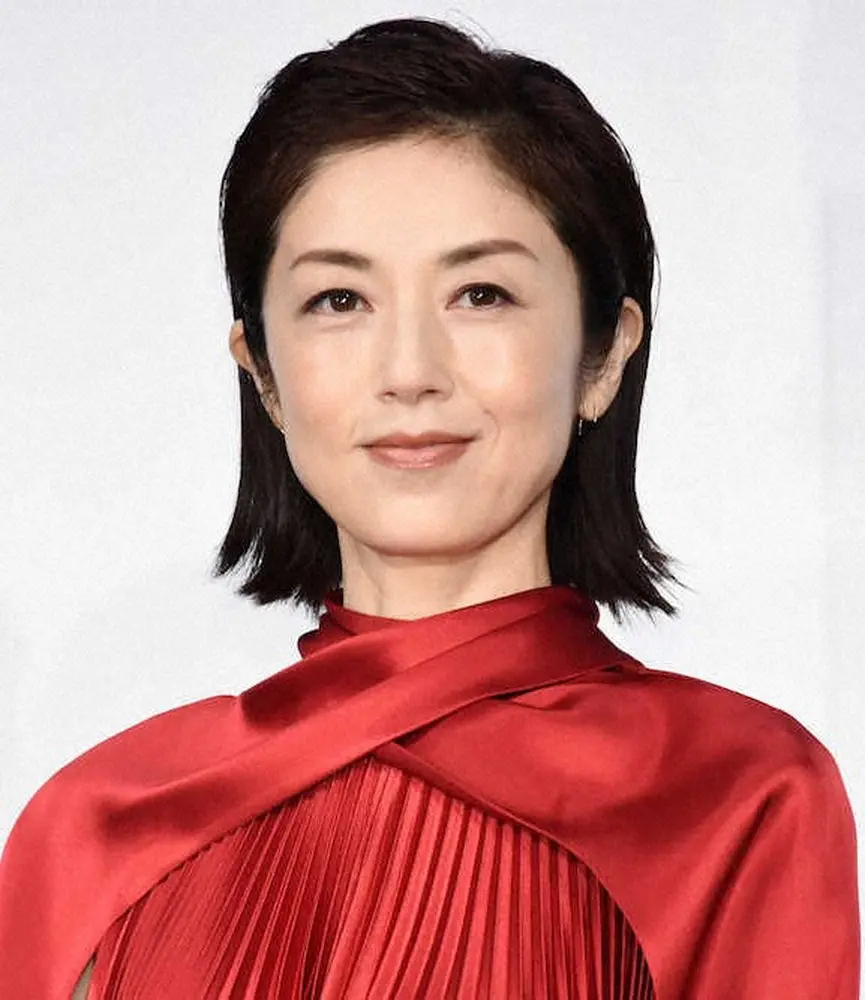 【画像・写真】高岡早紀　個性派“おうちファッション”披露に「お洋服もレギンスも素敵」「カラフルな夏の装い」の声