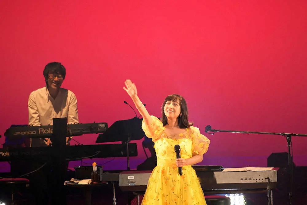 岡村孝子「ただいま」急性白血病から復帰後初コンサートで12曲熱唱　闘病中の激励に感謝