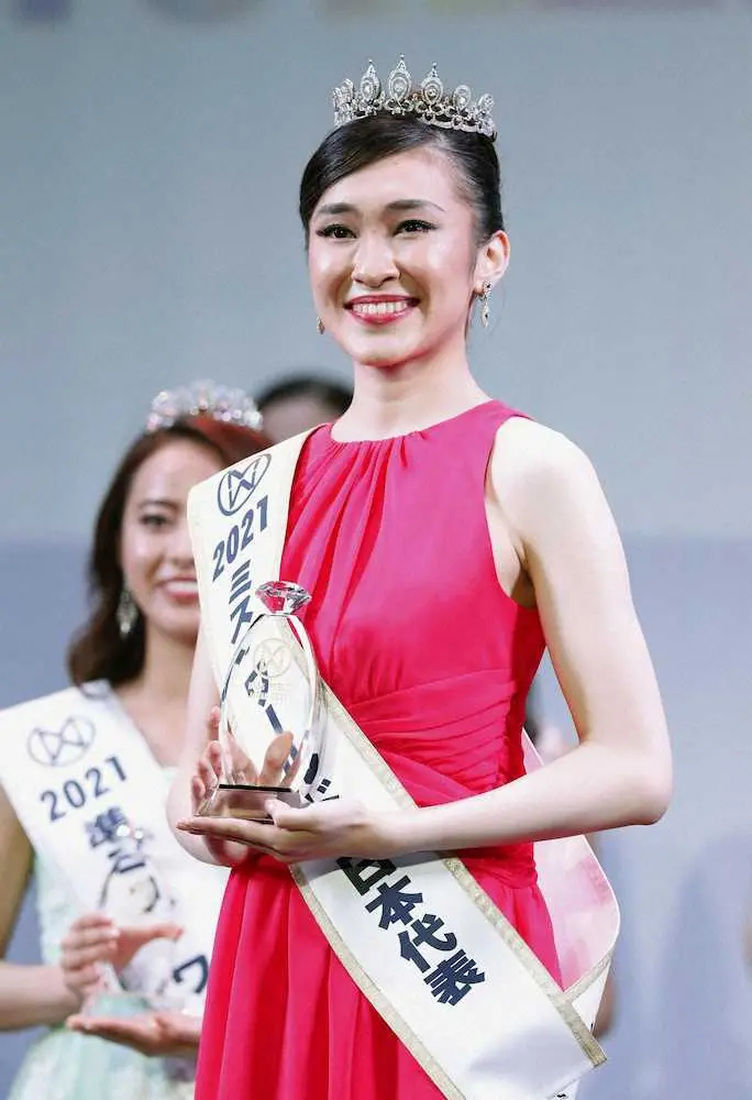 　「ミス・ワールド2021」の日本代表に選ばれた星たまきさん