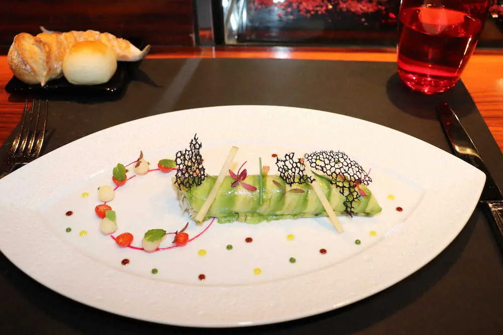 「ラトリエ　ドゥ　ジョエル・ロブション」など六本木ヒルズの飲食店13店舗で鳥取県食材使用のスペシャルメニューを提供
