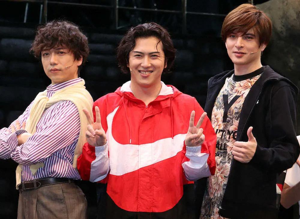 3人で立ち上げたプロジェクト「IMY」による舞台「あくと」に自信をのぞかせる（左から）山崎育三郎、尾上松也、城田優