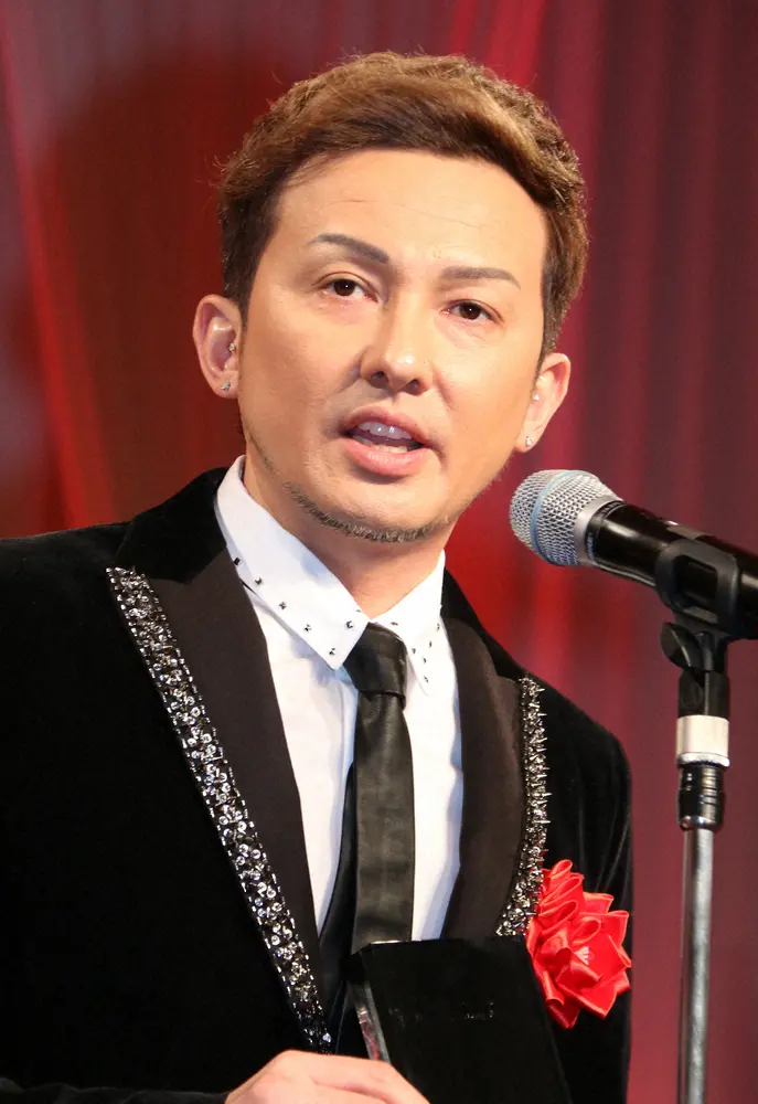 ISSA　意外な吉本芸人との親密交流を明かす「東京に来る時は連絡いただいて、大阪に行く時は連絡して」