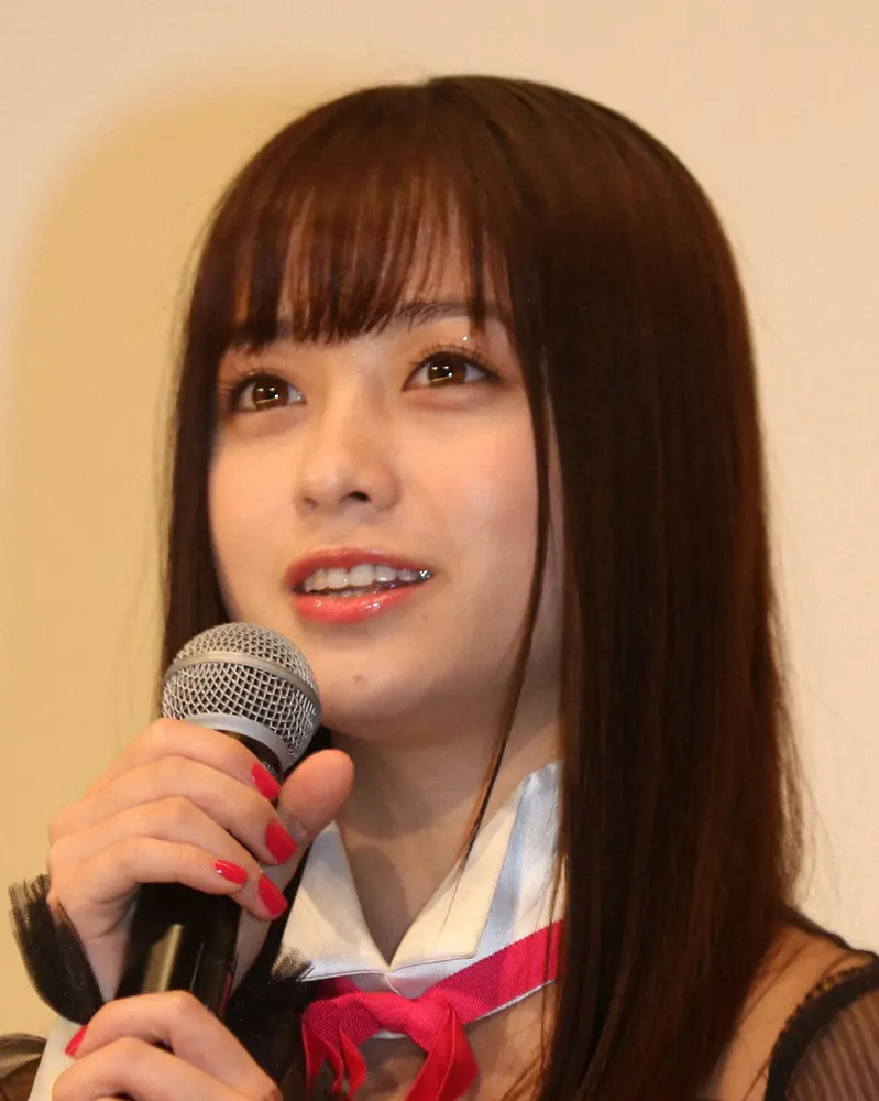 橋本環奈　華やかな和服姿でのほほえみショットに「人類最強の可愛さです」「癒されます」の声