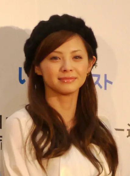 松浦亜弥　過去映像見た娘「お腹ばっかり出して風邪ひくよって」　踊りのセンス「パパに寄ってほしかった」