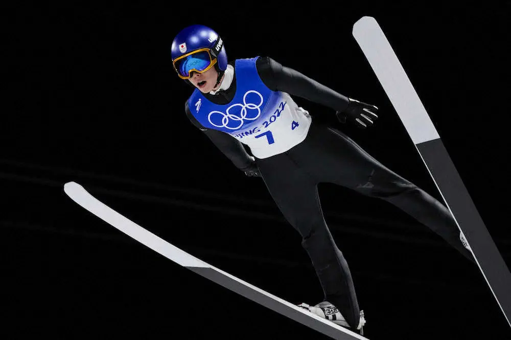 男子団体、日本は5位も小林陵侑は個人1位の“隠れ金メダル”　北京五輪スキージャンプ男子団体