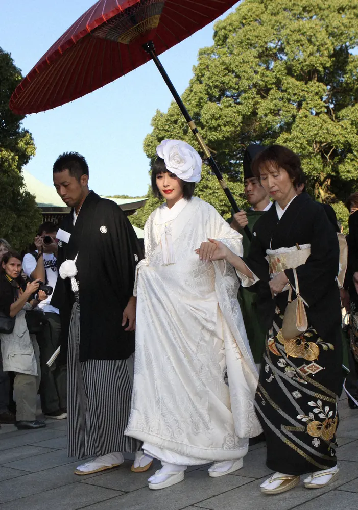 【画像・写真】鈴木紗理奈　長男12歳の誕生日で元夫・TELA―Cと家族ショット公開　「こんなに楽しい日はないよ」