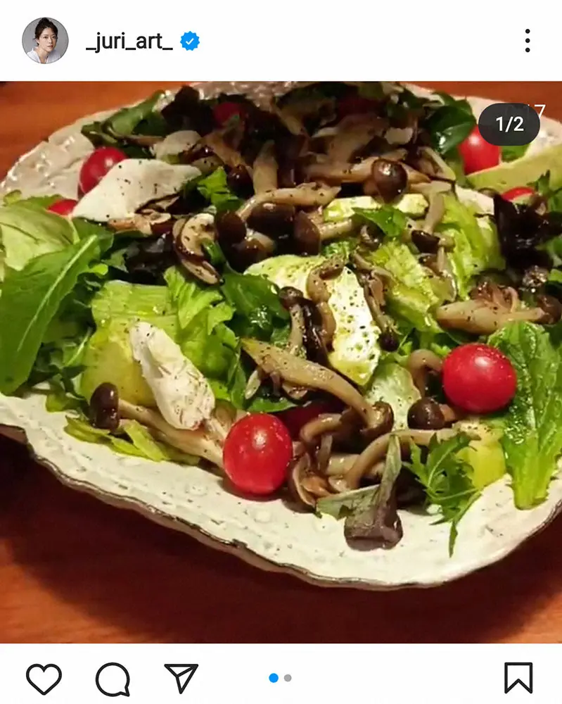 上野樹里　夫の手作りサラダ＆ポトフ披露　上野の作った皿に盛り「美味しそう」「お皿も可愛い」の声