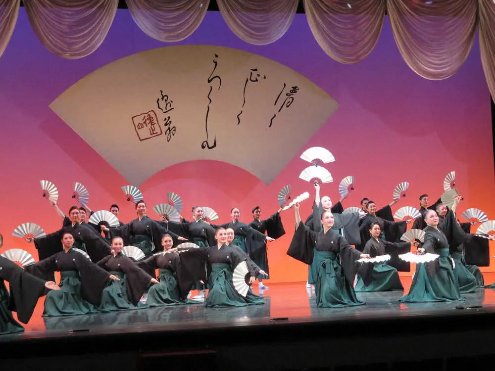 宝塚音楽学校　文化祭リハーサルでフランス革命当時の演劇披露し客席も感動