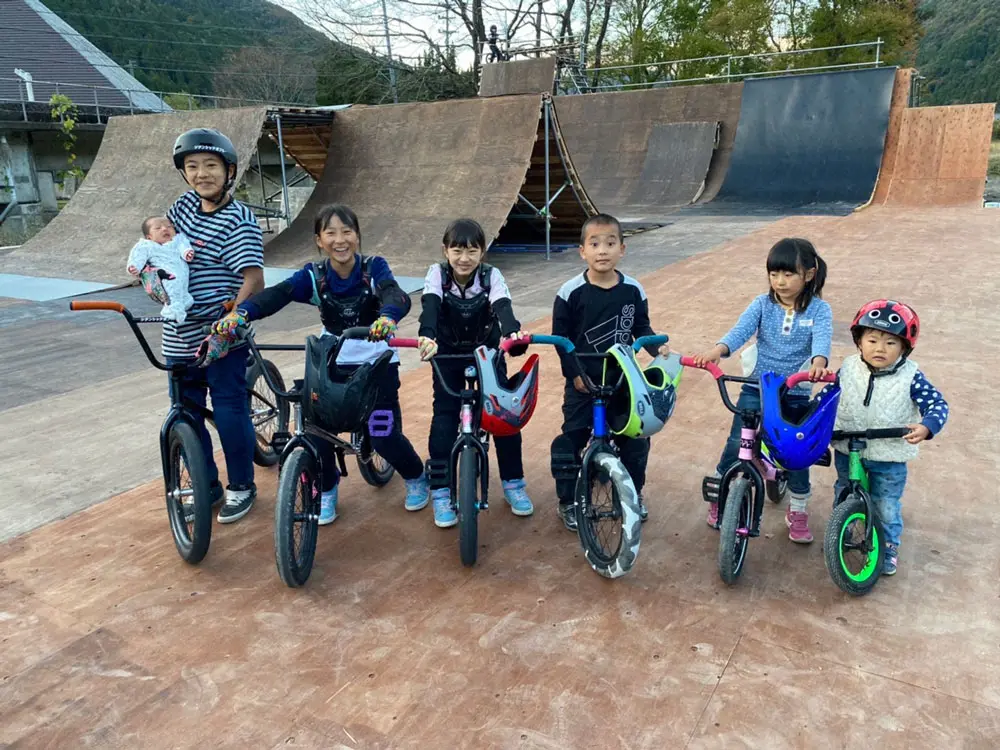 【画像・写真】2男5女のBMX一家長男・小澤楓　パリ五輪目指す14歳、試金石となる全国大会で大技に挑む