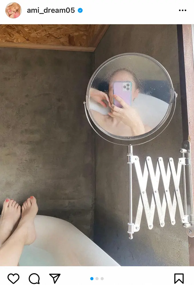 Dream　Ami　自宅のおしゃれな浴室でくつろぐ“入浴ショット”に反響「構造が気になる！」の声