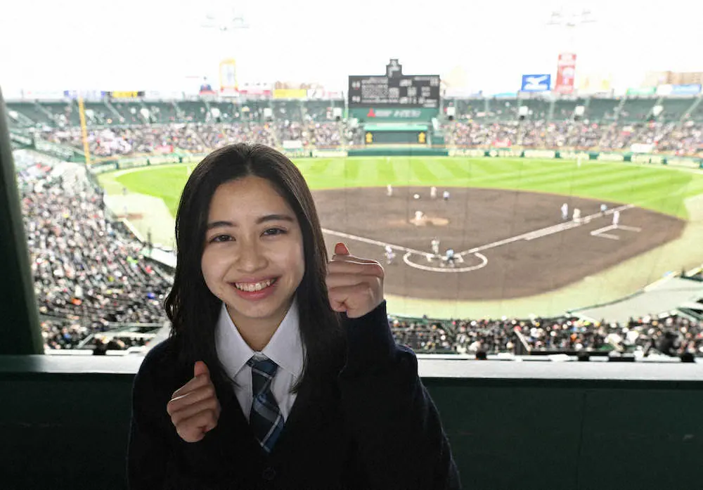 【画像・写真】伊丹彩華　初の甲子園訪問で球児にエール　センバツ応援イメキャラ