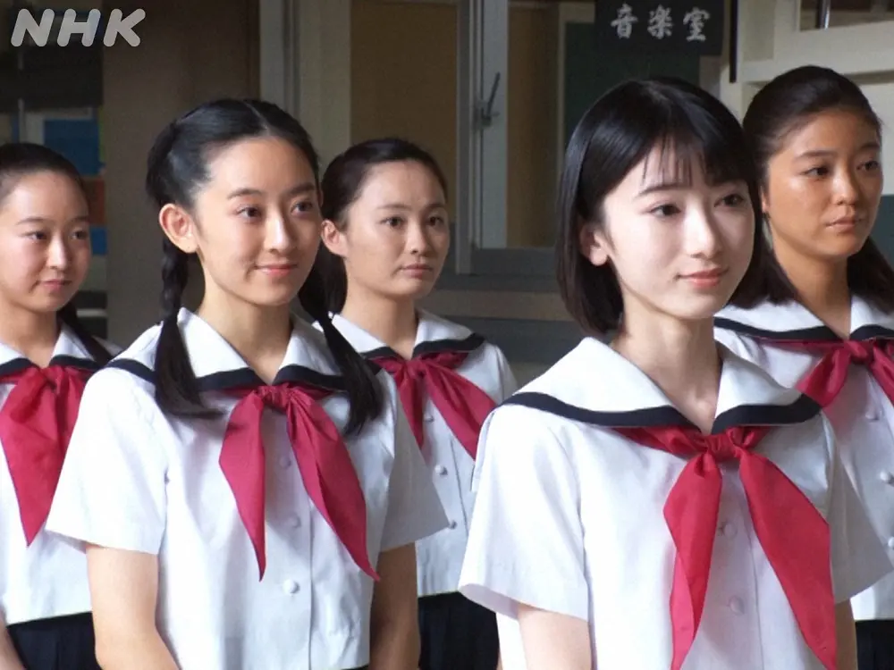 連続テレビ小説「ちむどんどん」第18話。初登場した水嶋凜（左から2人目）（C）NHK