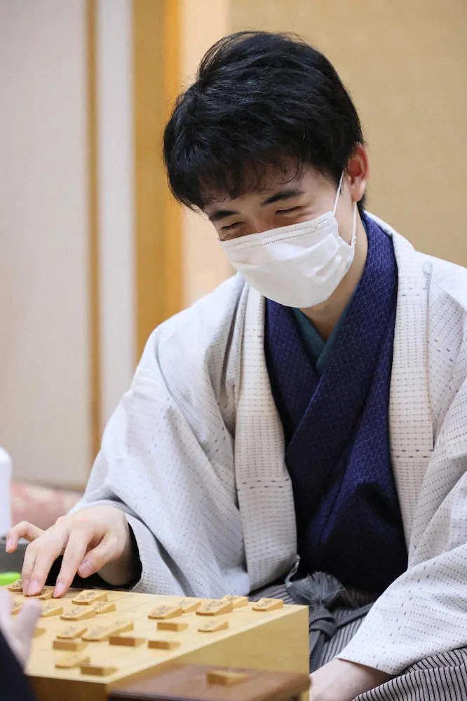 藤井棋聖　タイトル戦連敗なし　棋聖戦3連覇王手は節目の30勝