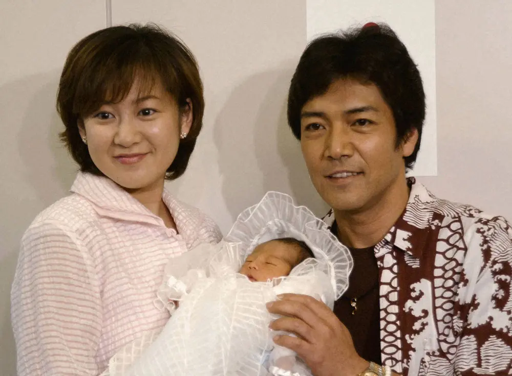 【画像・写真】岩崎宏美　目元そっくり！野口五郎＆長女の文音さんとの父娘ショット披露