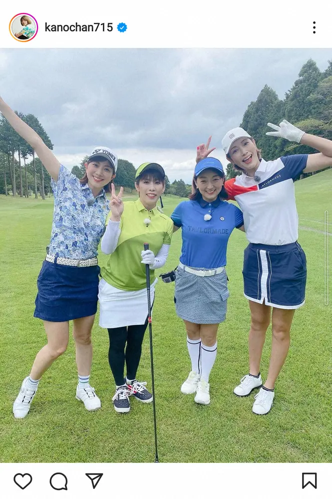 狩野舞子さん　吉田沙保里さん、岩崎恭子さん、潮田玲子とミニスカゴルフウエア4ショットに「最高」の声