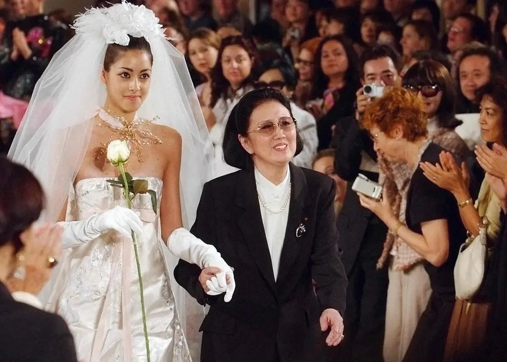 森英恵さんが死去　96歳　国際的服飾デザイナー　文化勲章受章