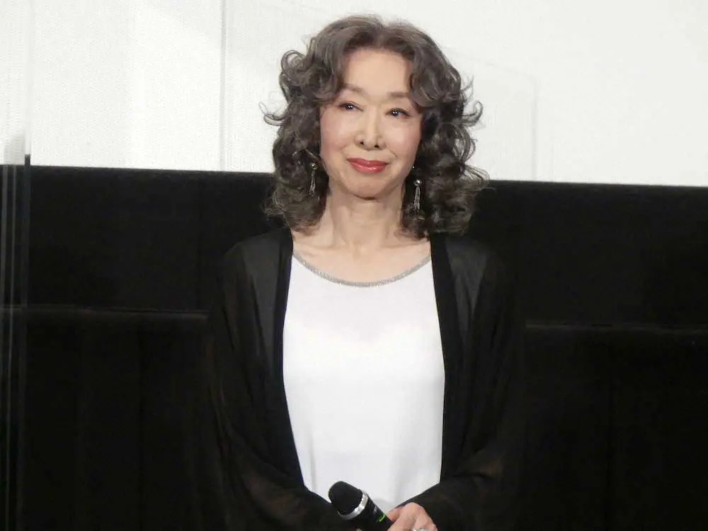 三田佳子「いろいろありますけども」　次男の覚醒剤逮捕には触れず舞台あいさつ