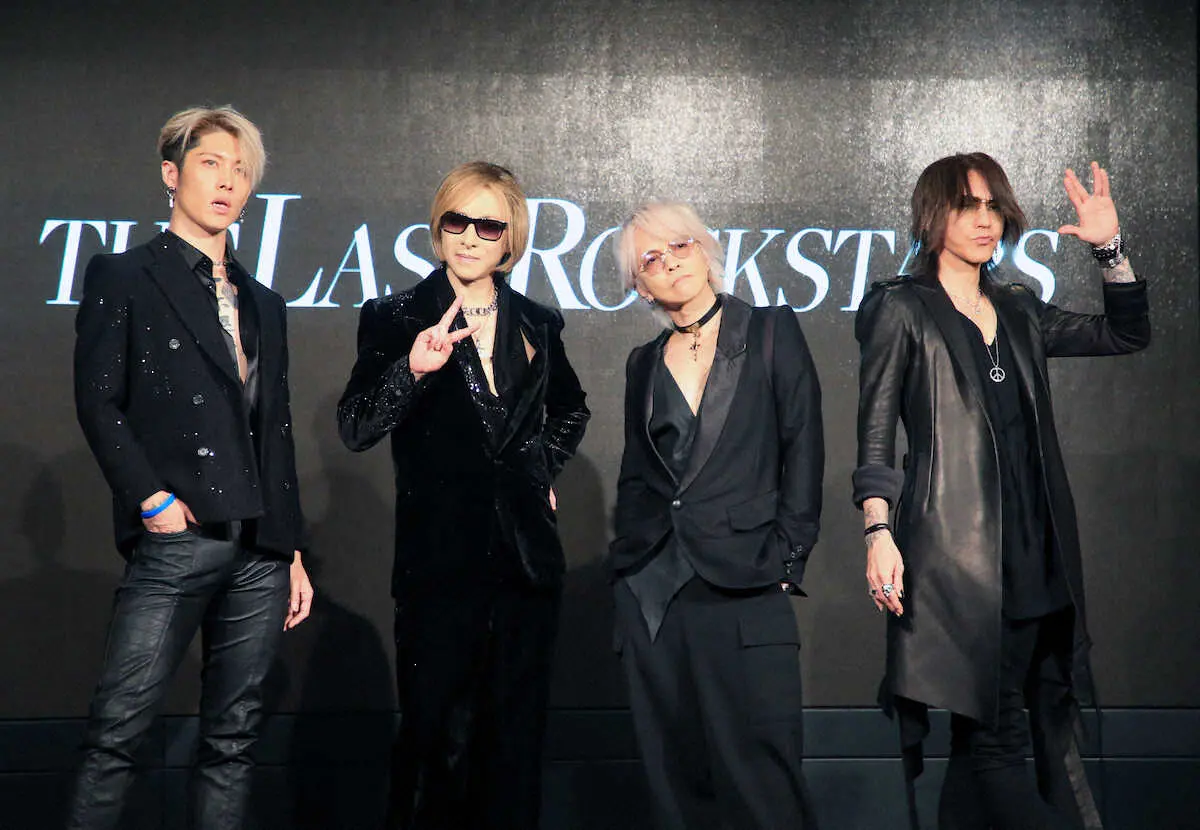THE　LAST　ROCKSTARSを結成した（左から）MIYAVI、　YOSHIKI　HYDE、　SUGIZO（撮影・西川祐介）