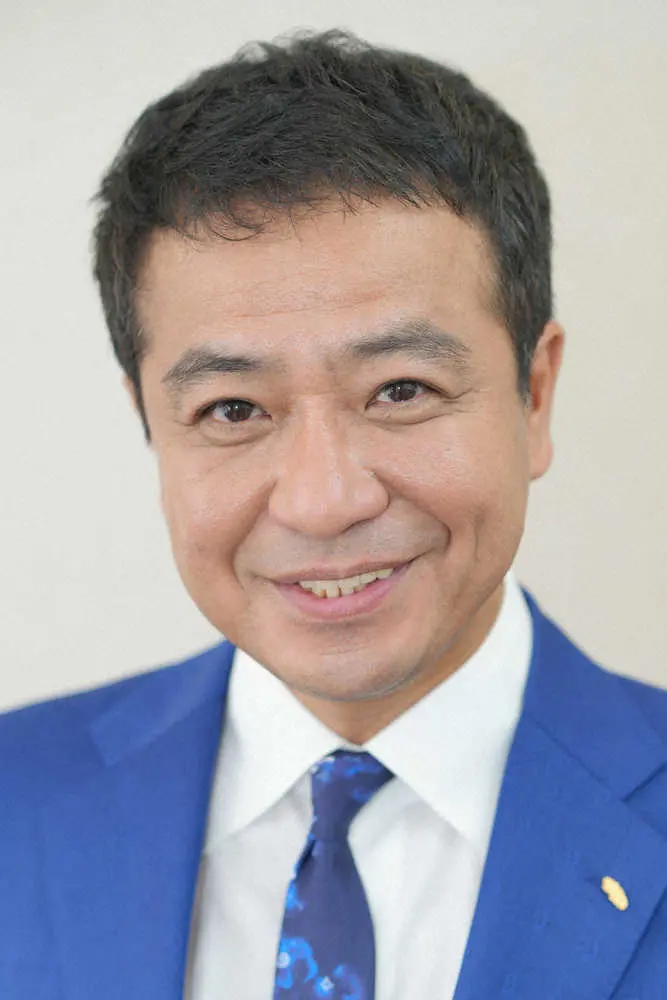 中山秀征　群馬から上京当時のファッション再現もツッコミ続々　上田晋也から「格好がね…？」