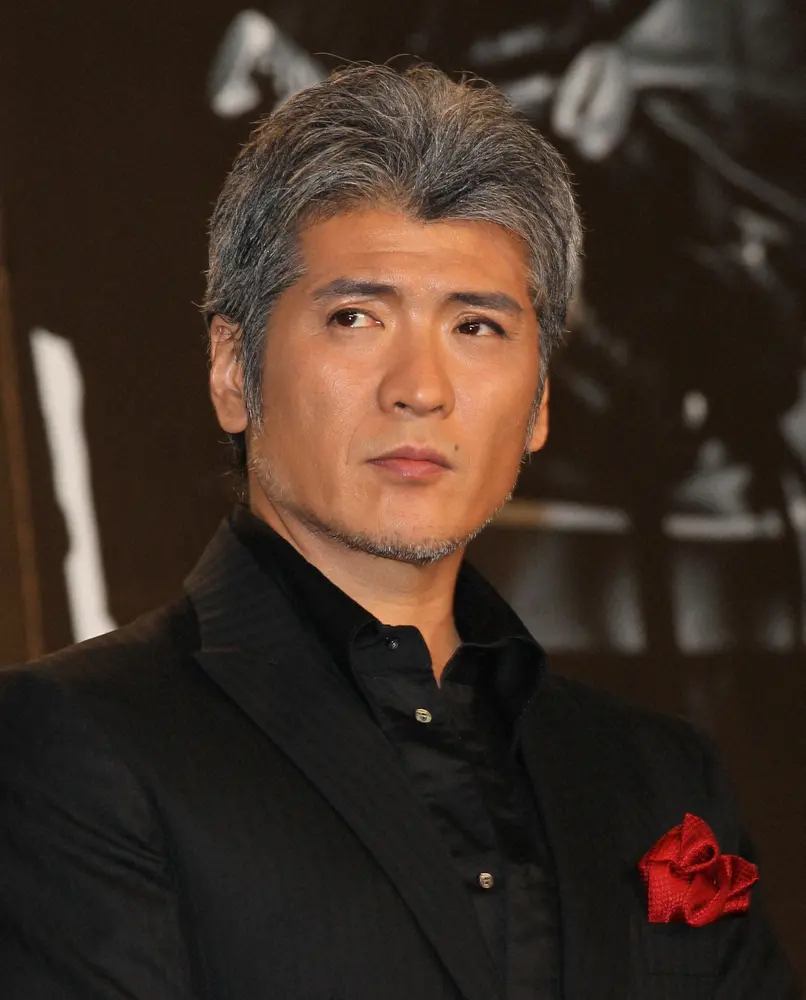 吉川晃司　55歳の昨年狭心症の手術「心臓3割動いてませんって言われて」「ラッキーだった」