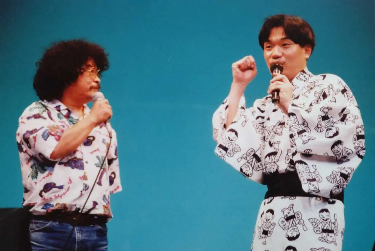 独演会にふらりと来てくださった佐藤蛾次郎さん（左）と私、河内家菊水丸