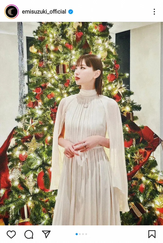 鈴木えみ　榮倉奈々とのクリスマス満喫ショットに「天使ですか？」「えみなな見れて、幸せです」の声