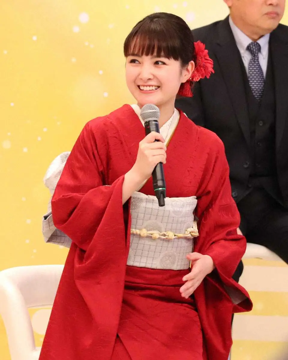 葵わかな　赤い振り袖姿で魅了「マグロと同じ色だった」　新春ドラマ「ホリデイ～江戸の休日～」