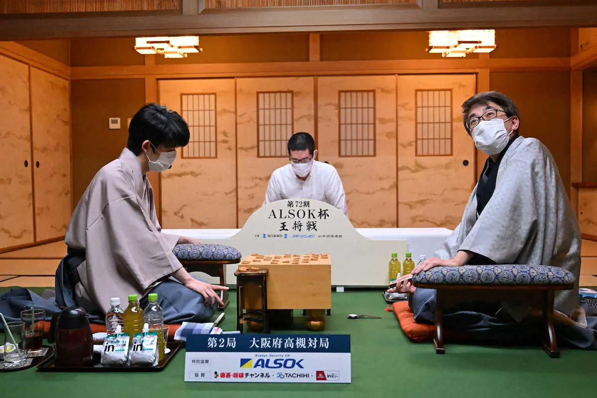 【画像・写真】王将戦　大盤解説会も超満員！高槻市「将棋のまちPRも大成功」