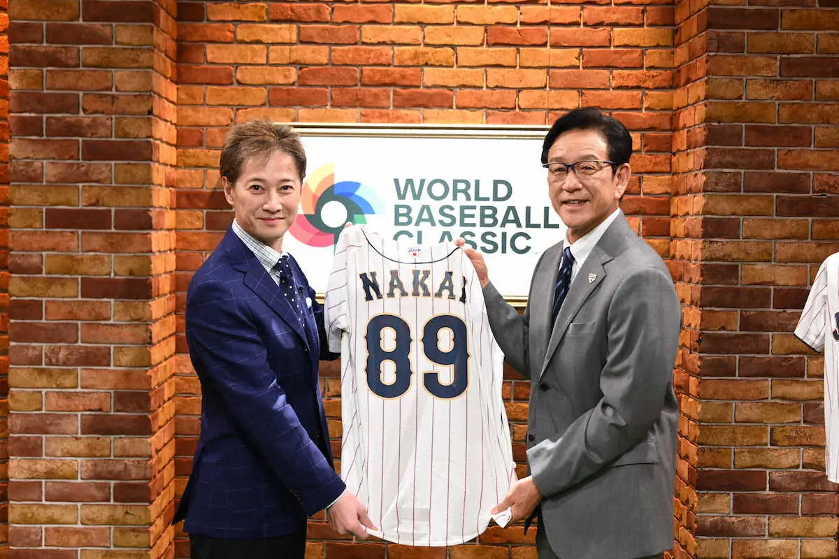 【画像・写真】中居正広　WBC侍ジャパン公認サポートキャプテン就任　栗山監督と50分対談「監督の戦略や作戦に心中」