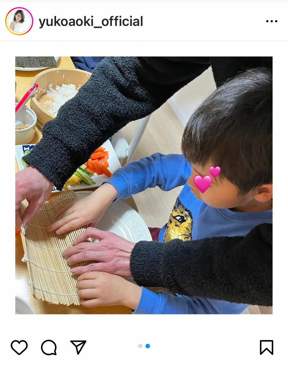 青木裕子アナ　夫・矢部浩之と息子との微笑ましい恵方巻作りショットに「やべっち寿司ですね」の声