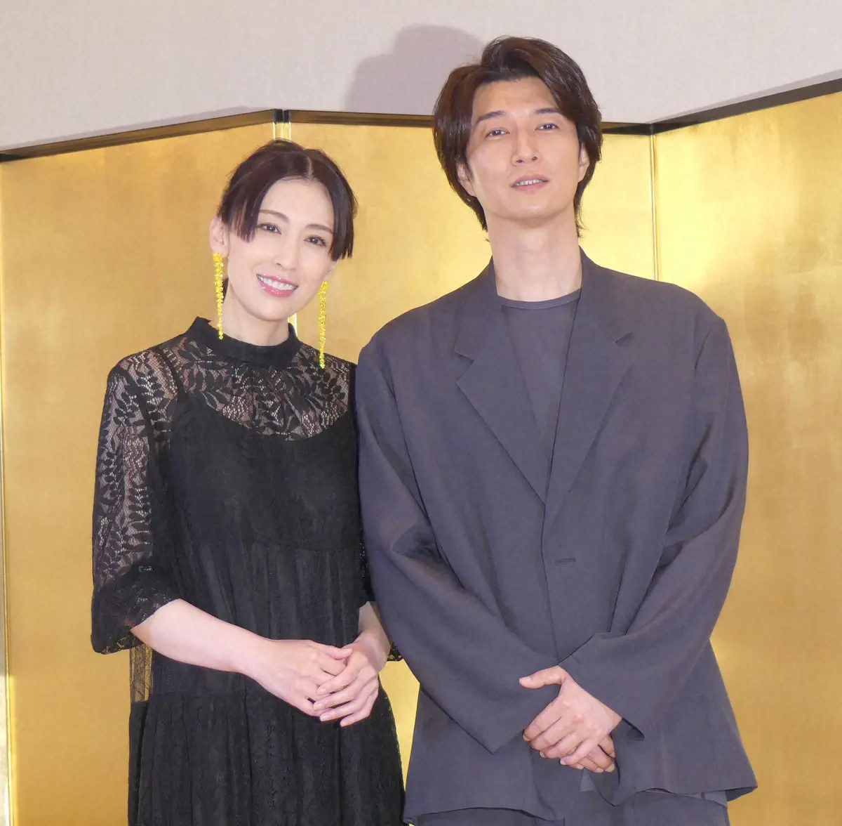 そろってイベントに出席した雛形あきこ（左）と天野浩成夫妻（2021年撮影）