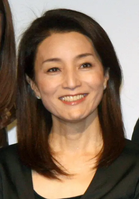 【画像・写真】仁科亜季子　「息子とお嫁ちゃんと3人で」長男・克基夫妻と3ショット　舞踊を鑑賞