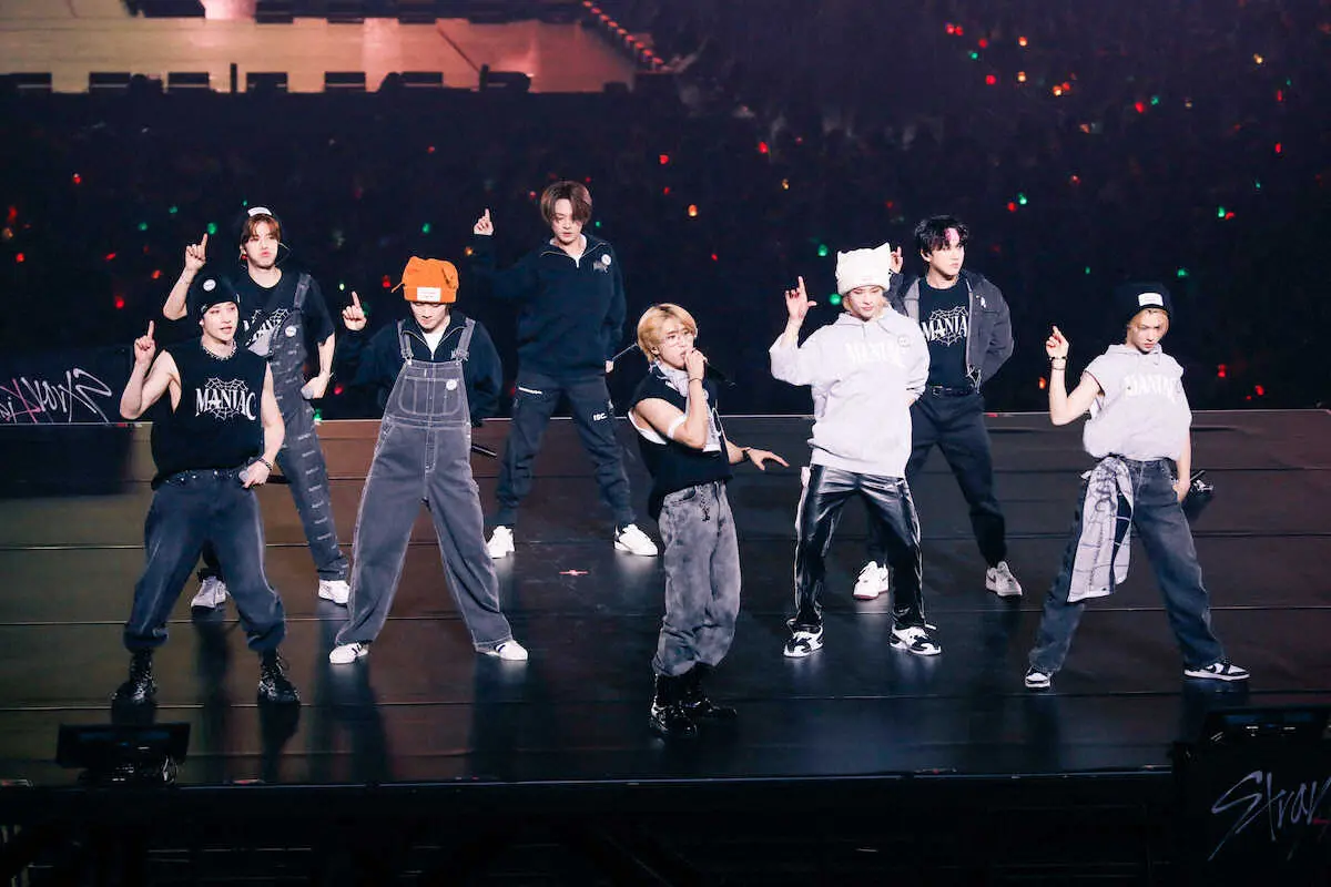 韓国男性グループ「Stray　Kids」初のドーム公演　30曲熱唱「ほんまに幸せな時間をありがとう」