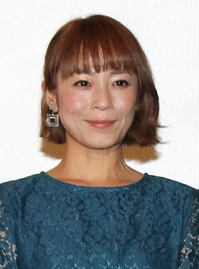 23日離婚発表の佐藤仁美がTV生出演　八嶋智人「僕の息子が…」悪ノリにひたすら苦笑