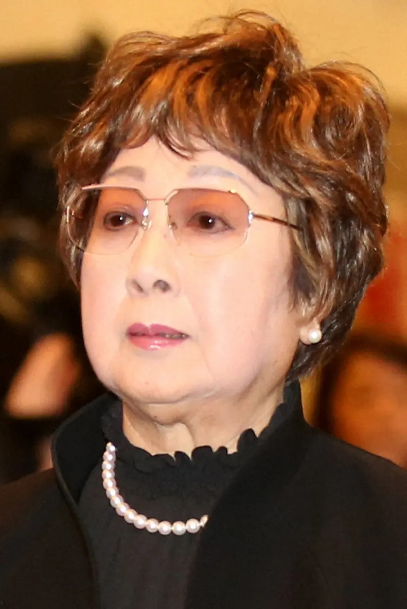 扇千景さん死去　89歳、食道胃接合部がん　初代国交相、04年には女性初の参院議長に