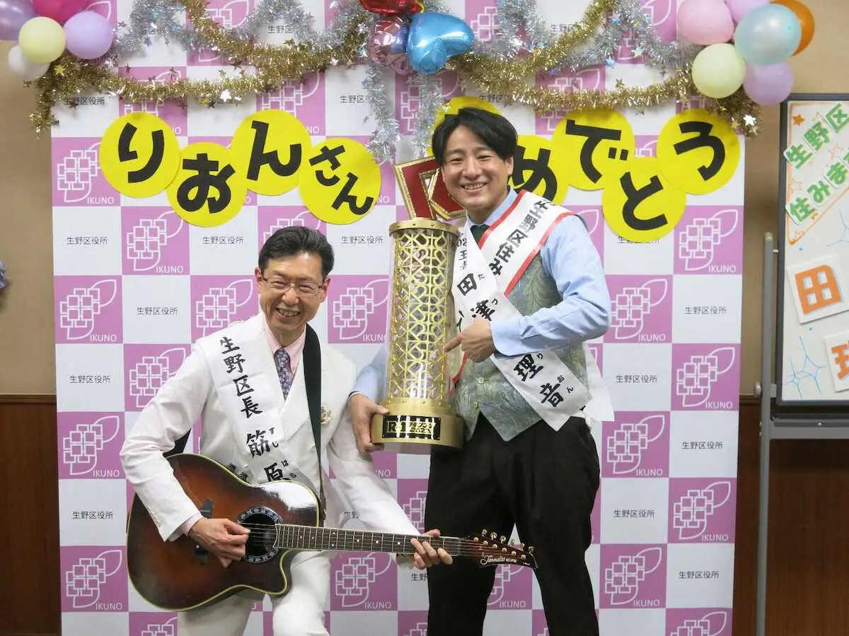 R―1王者・田津原理音　優勝してから休みなし仕事は「10倍、20倍」大阪市・生野区役所に凱旋