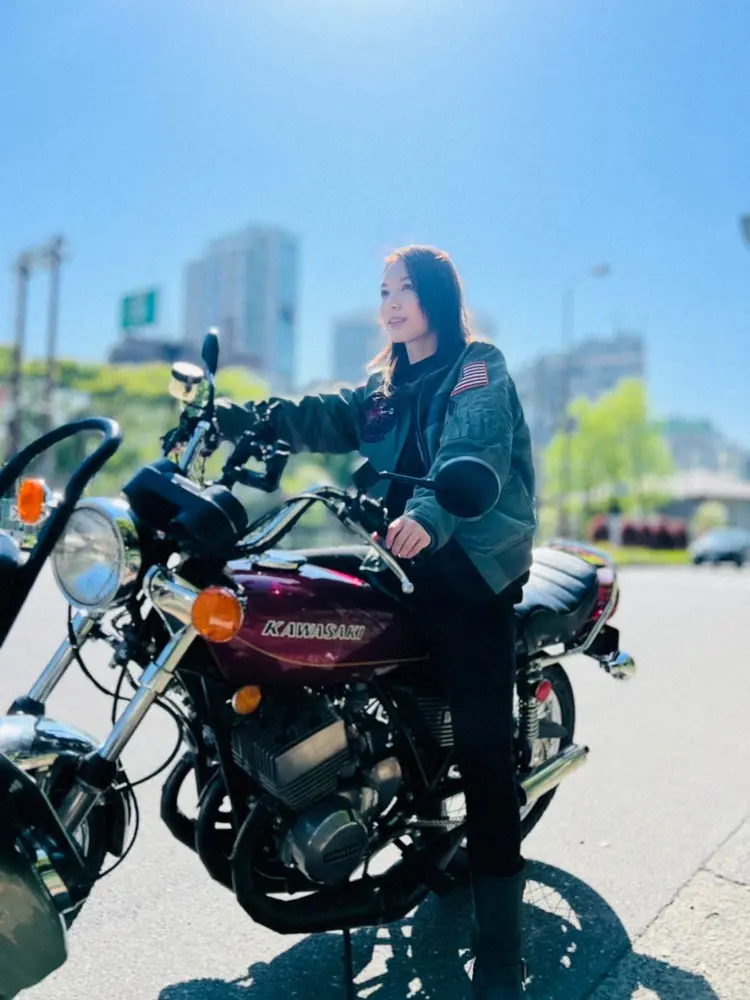 【画像・写真】ほのか、大型二輪免許取得を発表　バイク女子としても注目「卒業検定はどうなるかと…」免許証写真も公開