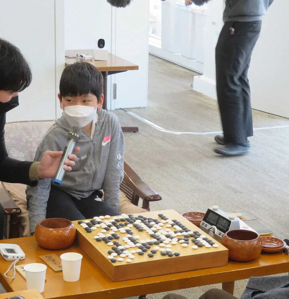 史上最年少棋士　9歳の藤田初段は3連勝を逃す　倉橋九段に敗れる　棋力に止まらない成長の跡も