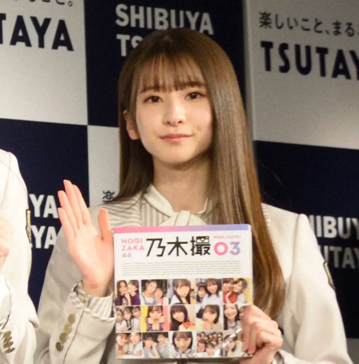 乃木坂46菅原咲月　両親の年齢明かしスタジオ騒然…ホラン千秋も驚き「私、34よ？」