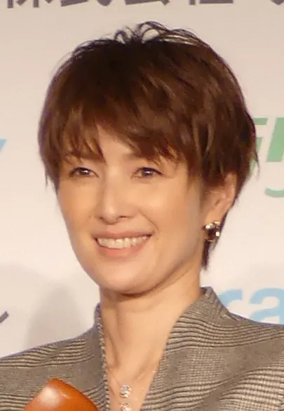 【画像・写真】吉瀬美智子「ダメダメママなのに」　大感激した子供からの「母の日」贈り物　「素敵な娘さん」の声