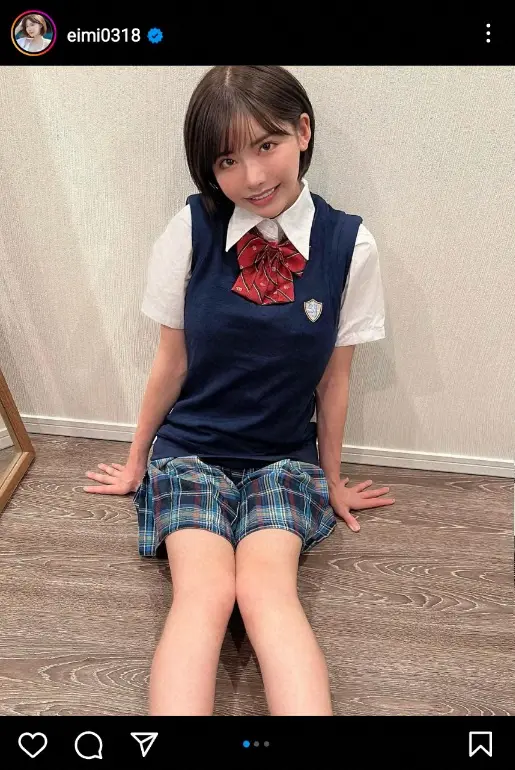 【画像・写真】“3221人抱きました”深田えいみ　ミニスカ制服コスプレ姿公開に「学生さんイケる」「めっちゃ可愛い」