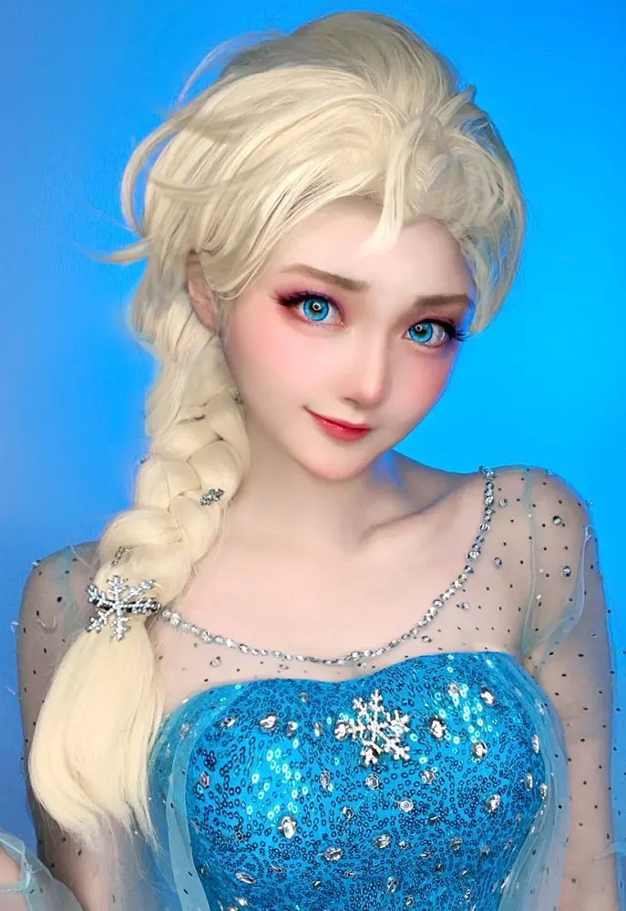 コスプレイヤーしょこら『アナと雪の女王』エルサはまさに2.5次元！ディズニー顔が現実に！【コスプレ図鑑】