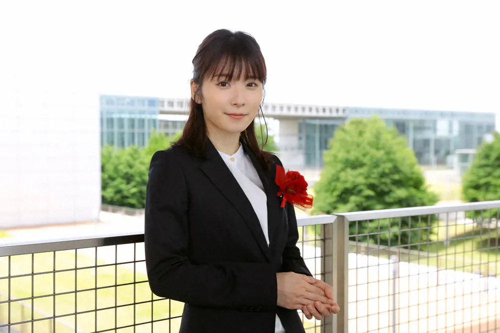 日本テレビ7月期ドラマ「最高の教師　１年後、私は生徒に■された」で主演する松岡茉優　クランクインしたショット