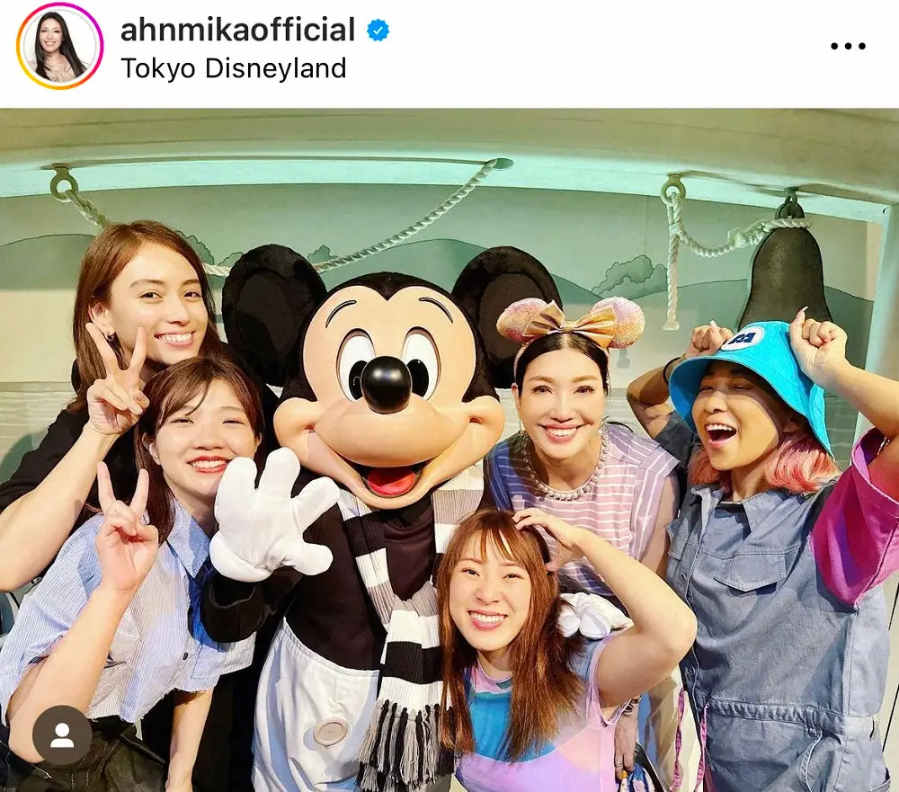 【画像・写真】アンミカ、51歳初のTDL　変装なし豪華メンバーにファン衝撃「オーラ凄っ」「大パニックになりそう」